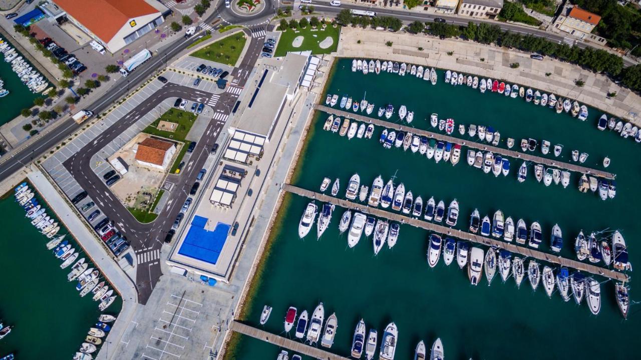 Apartments Marina Novi Novi Vinodolski Kültér fotó