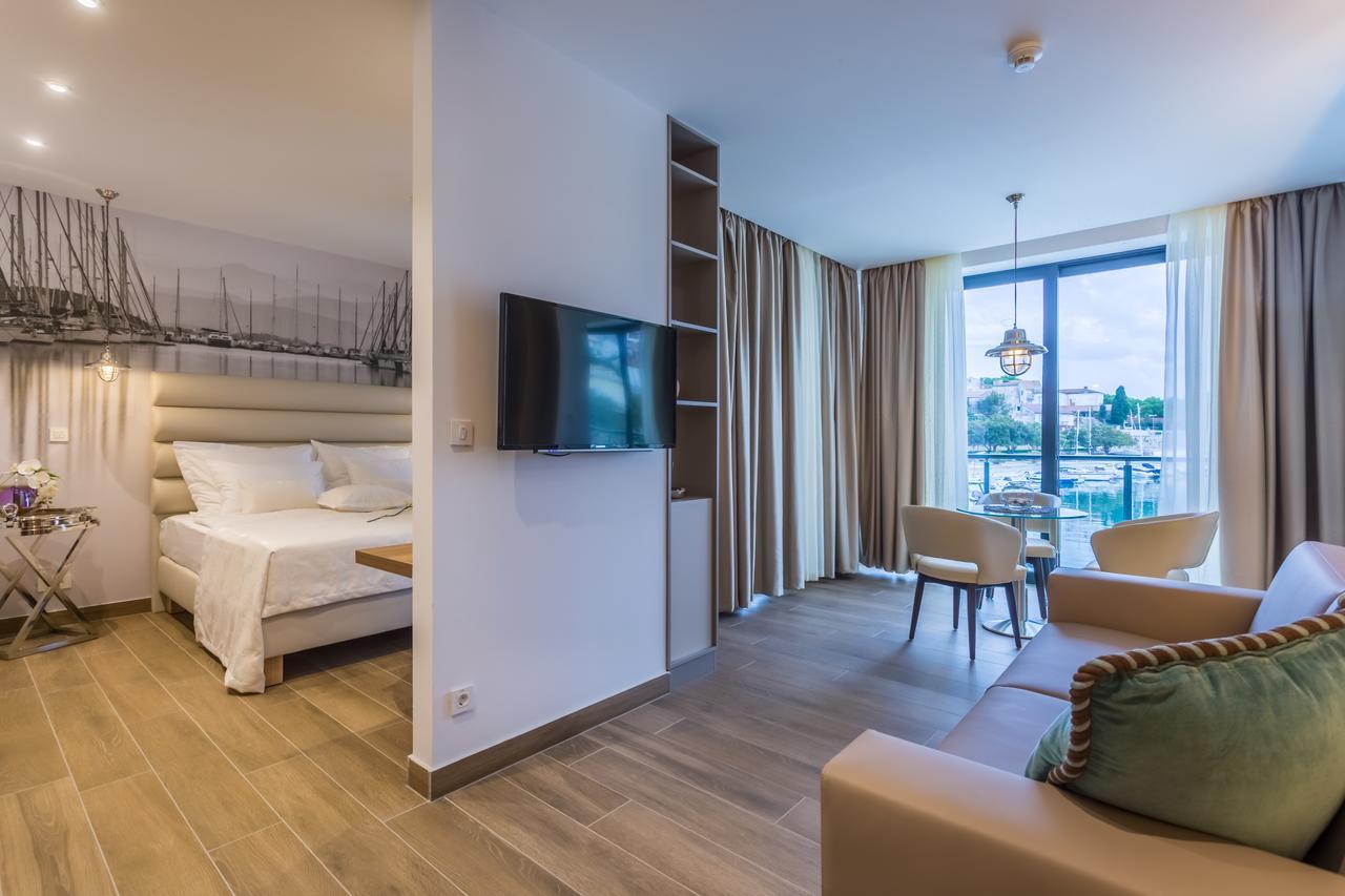Apartments Marina Novi Novi Vinodolski Kültér fotó