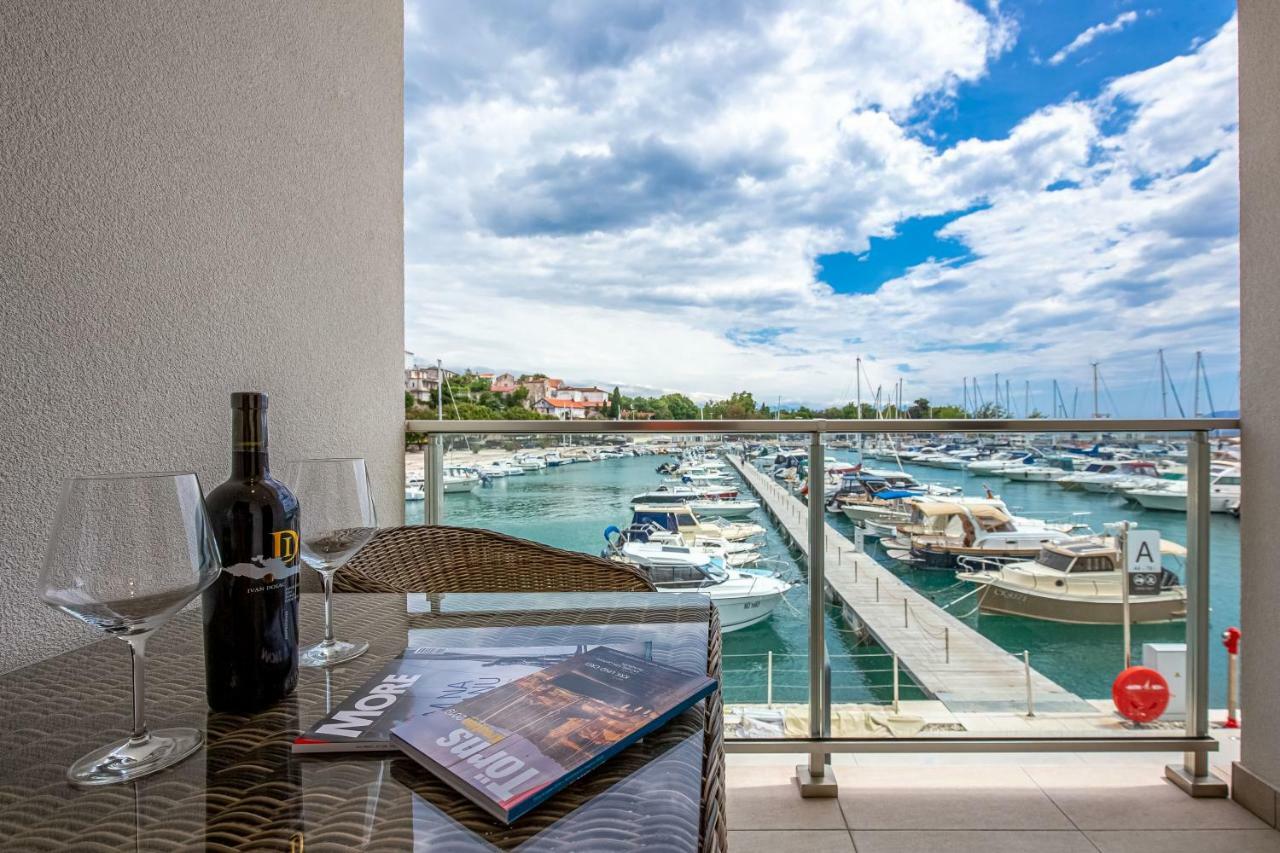 Apartments Marina Novi Novi Vinodolski Kültér fotó