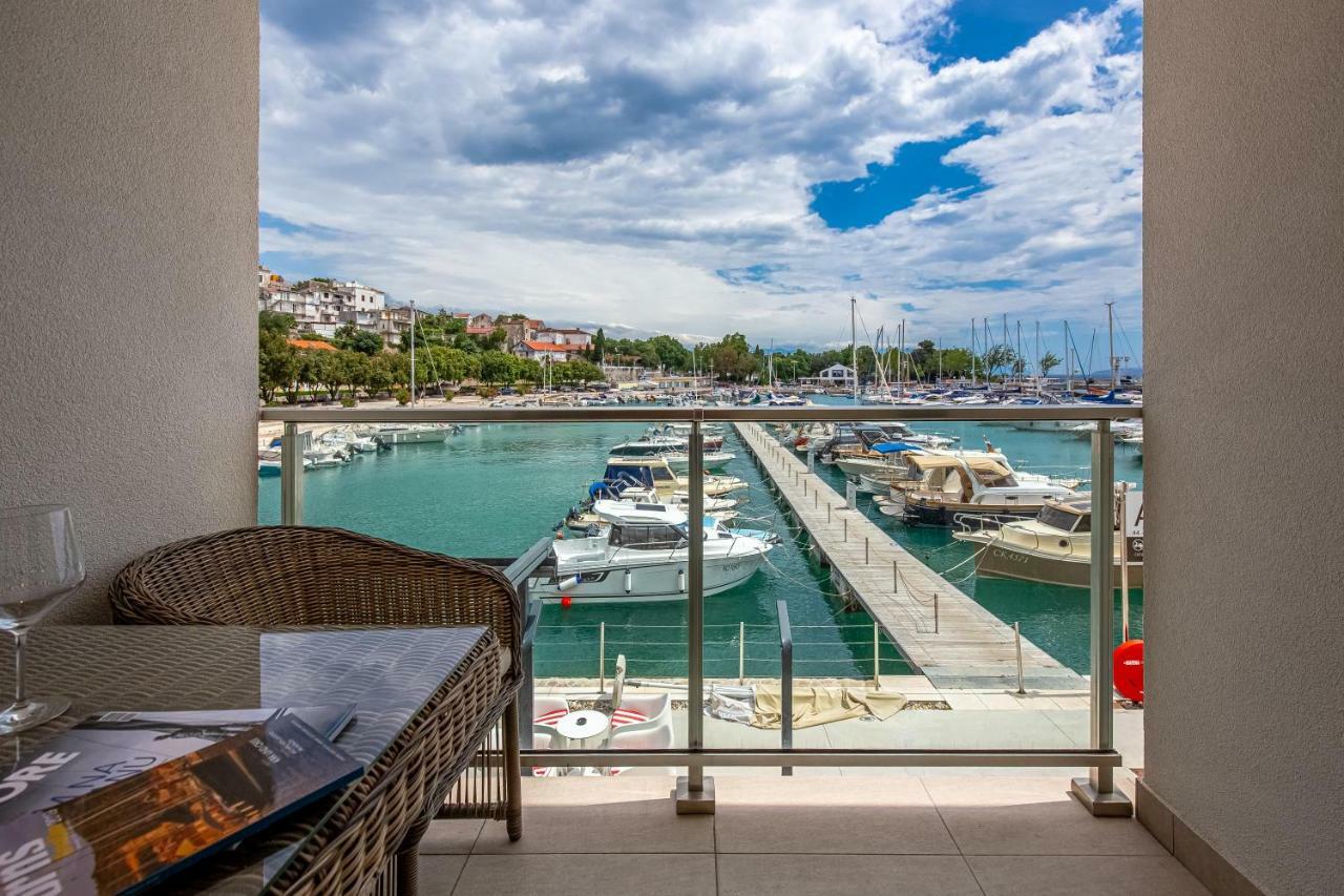Apartments Marina Novi Novi Vinodolski Kültér fotó